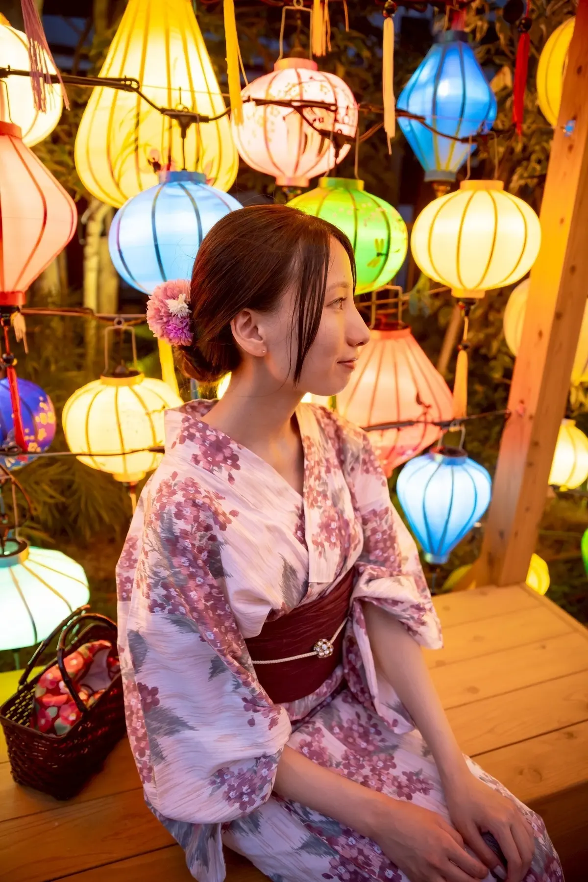 ランタンナイトのベンチ