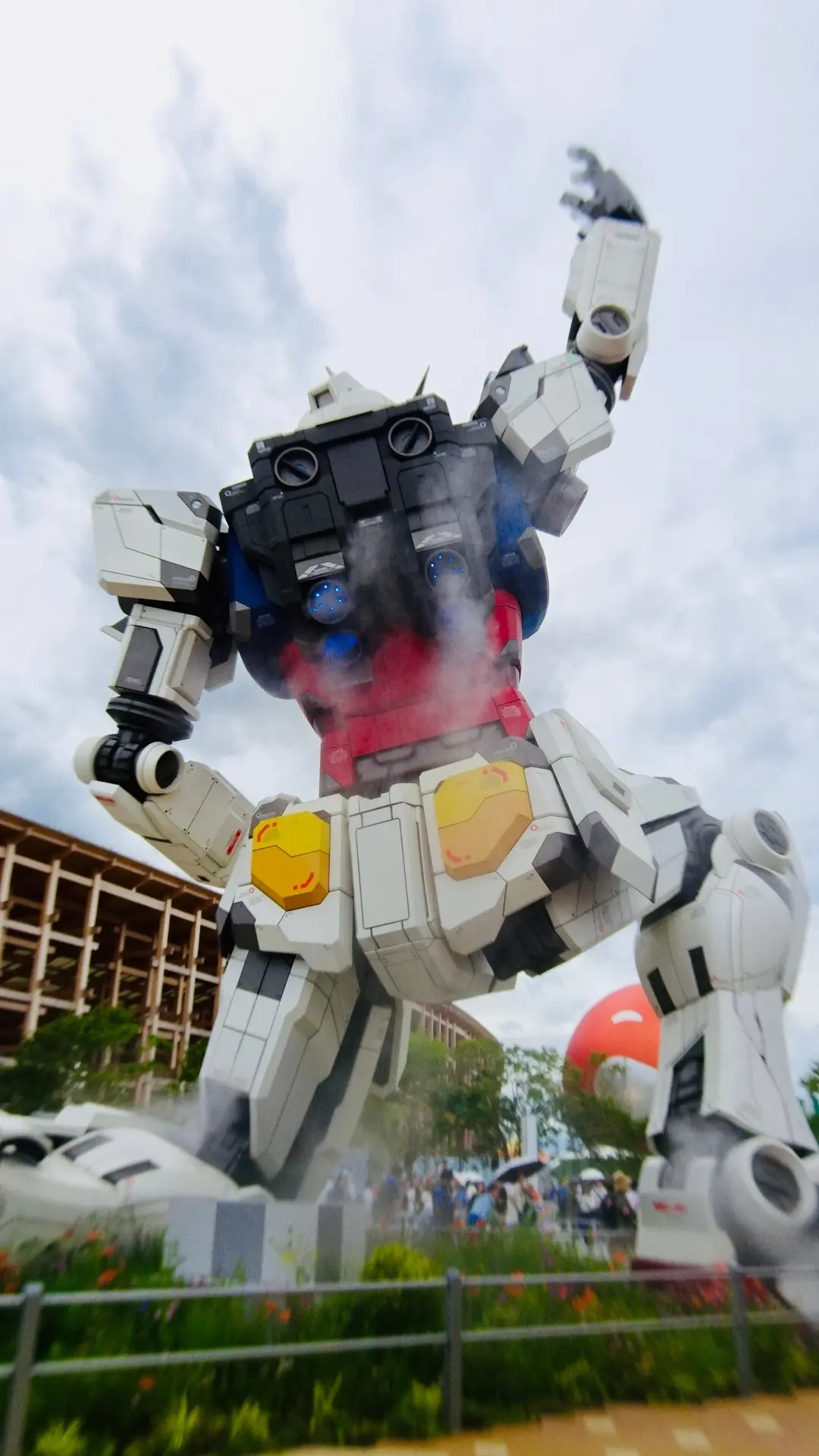 【2025大阪万博】ガンダム知らない私がの画像_6