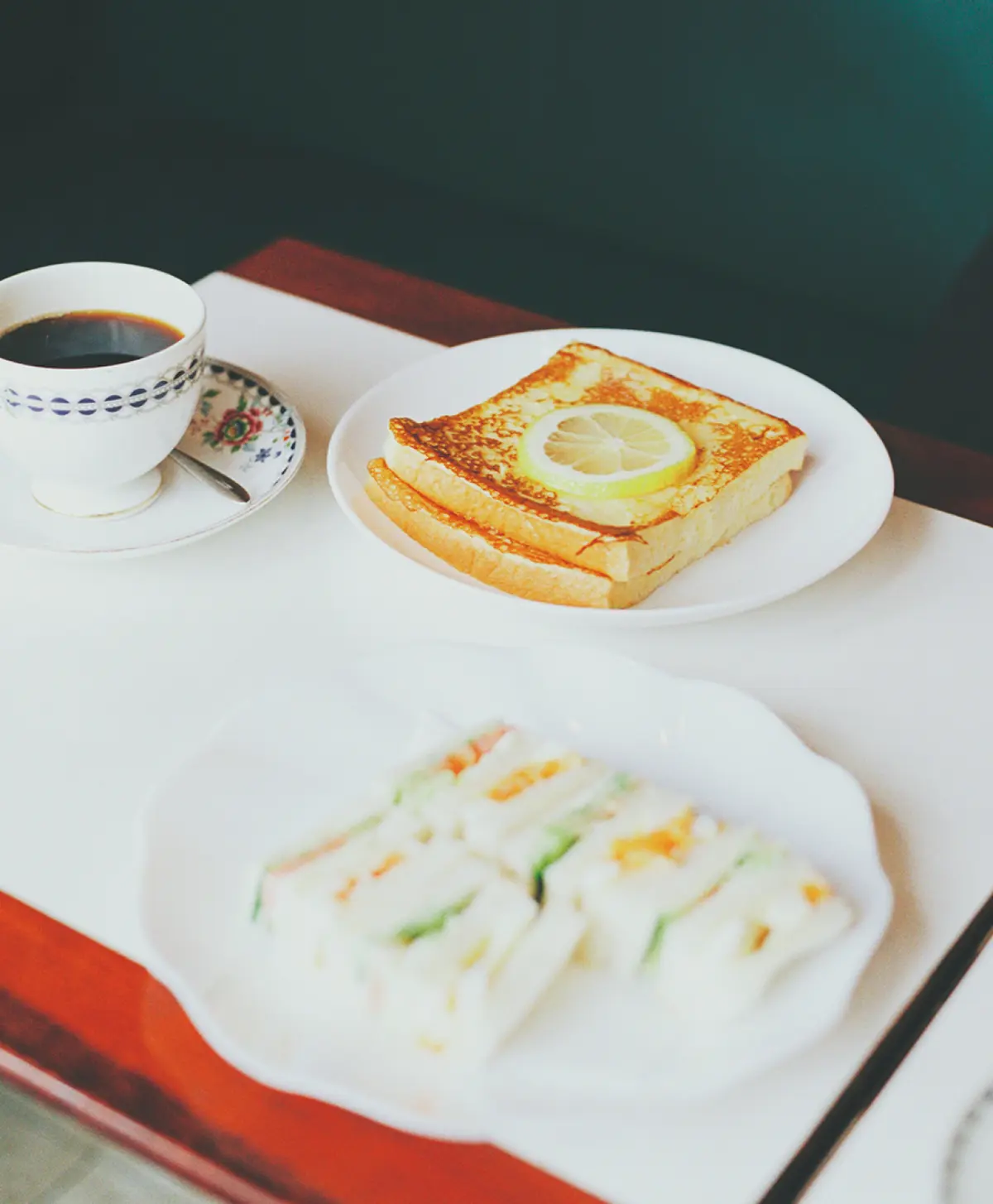 東京都　珈琲ワンモアのフレンチトーストとコーヒーとサンドイッチ