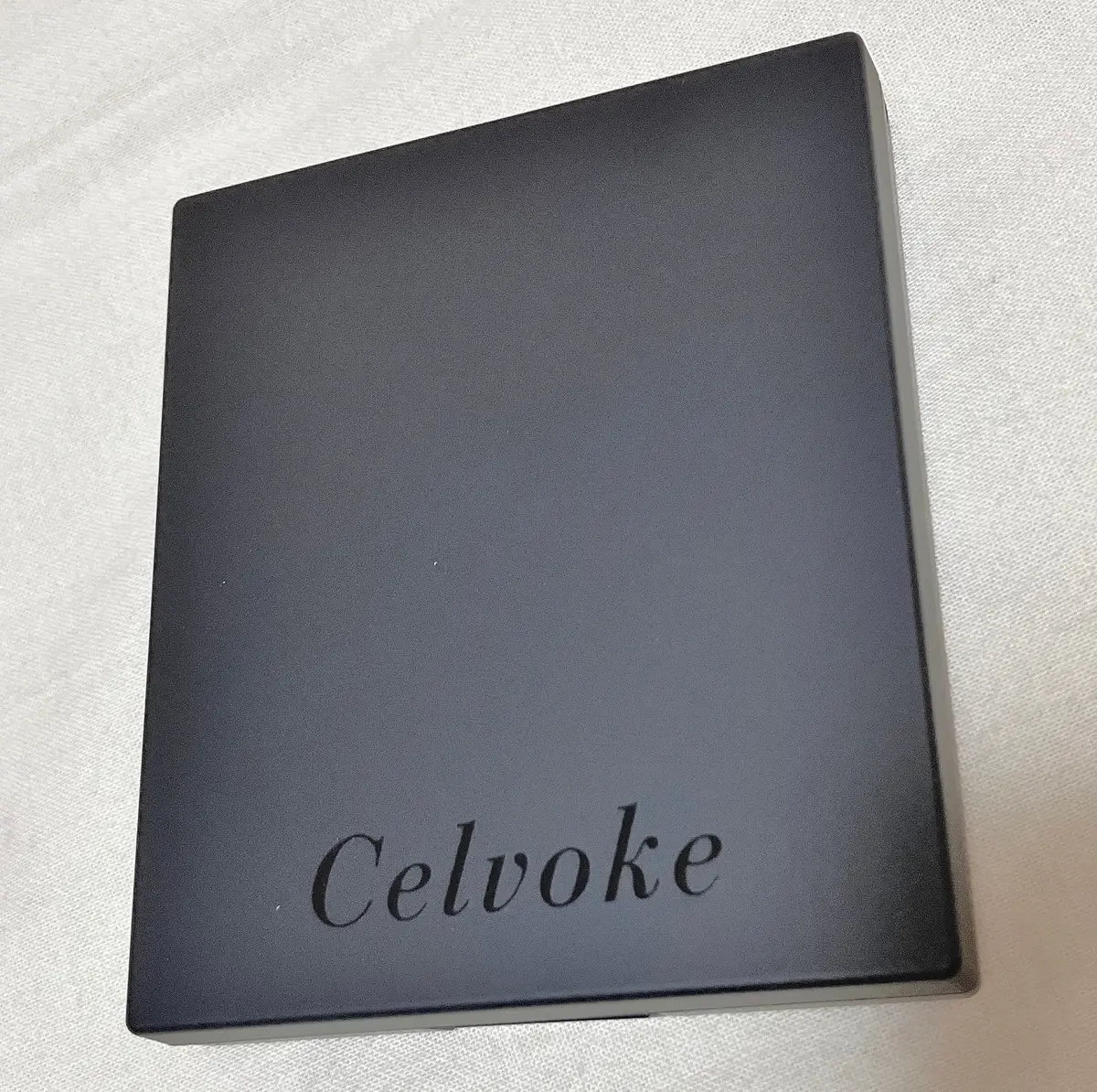 【Celvoke】ヴァティック アイパレット 09 タイムレスキャメル
