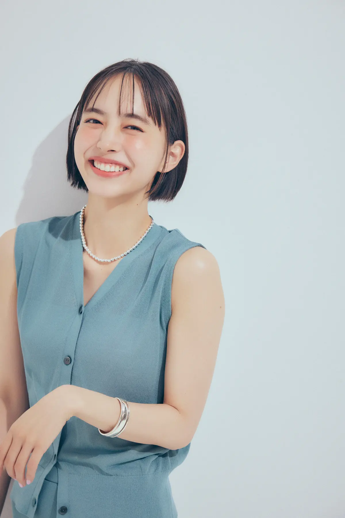 井桁弘恵　ニットアップ　より