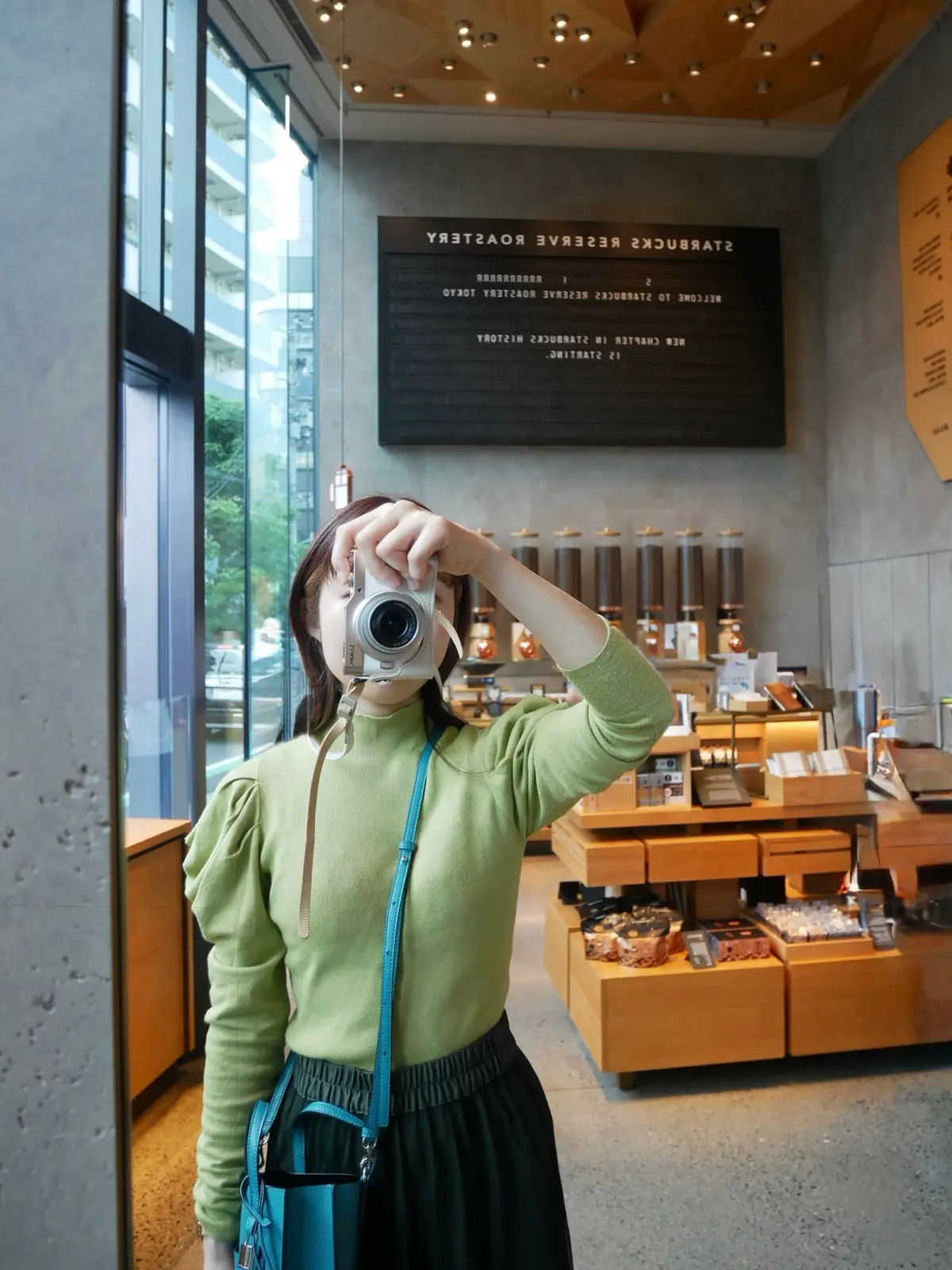 1階：店内鏡で撮影