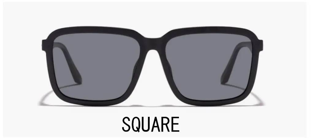 『JINS（ジンズ）』のスクエアフレームサングラス