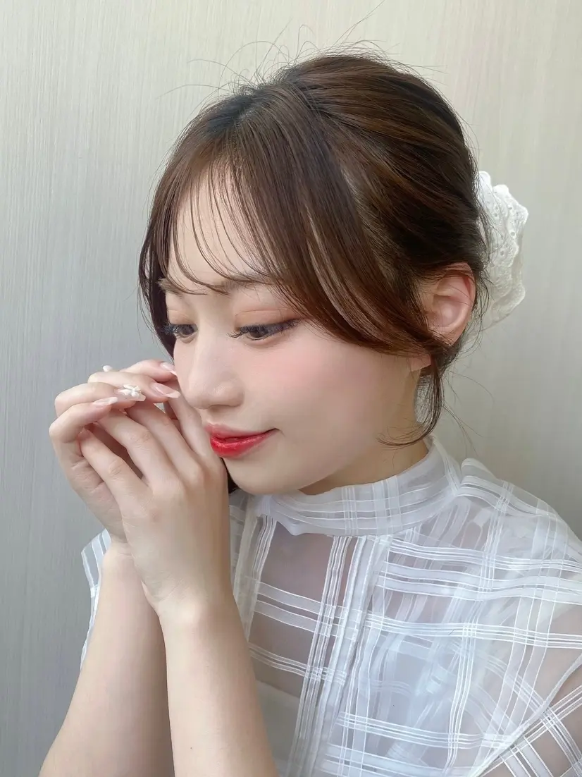 ふんわり透けバングのロングヘア　アレンジ