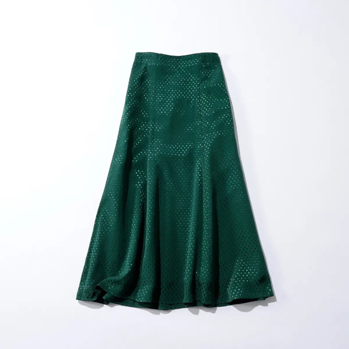 グリーンのドット柄スカート