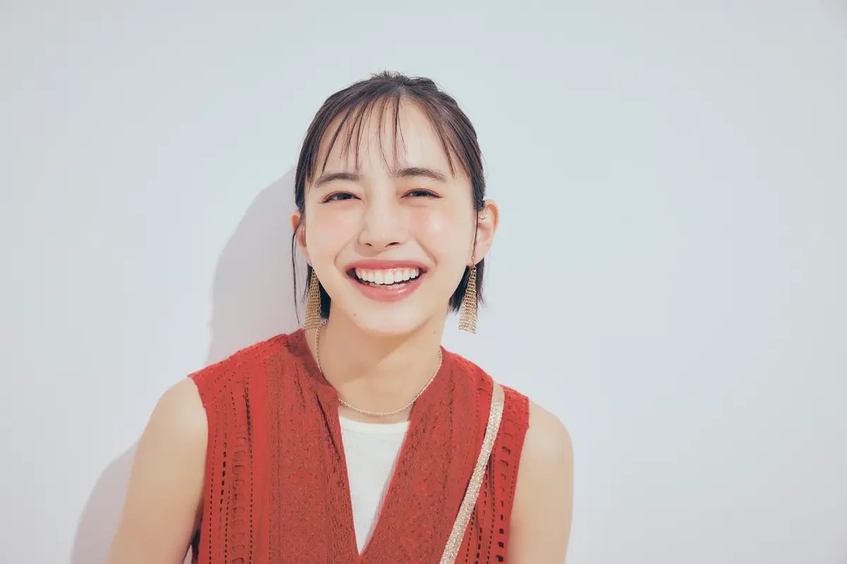 井桁弘恵　ワンピース　より