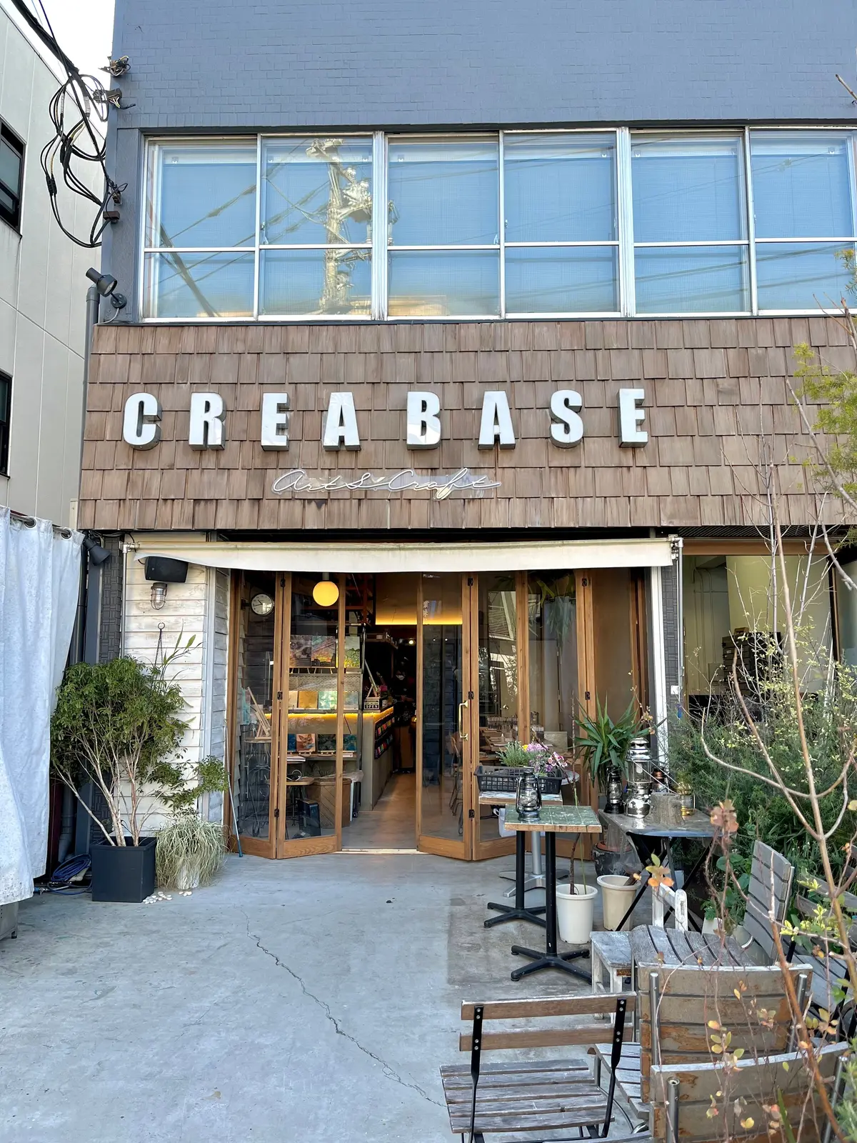 CREA BASEの外観