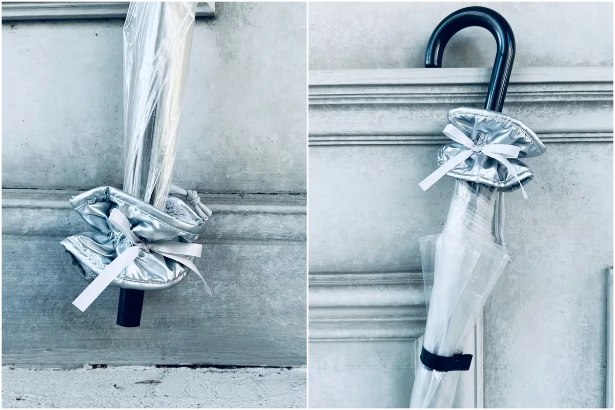 3COINS（スリーコインズ／スリコ）で人気の雨対策グッズ：傘シュシュリボンの使い方