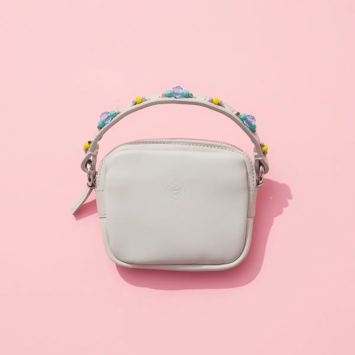 「TESSEN CREATION（テッセンクリエーション）」のビーズ付きバッグ