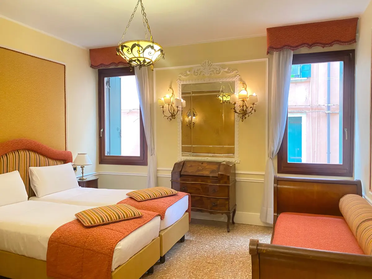 【イタリア】ベネチア駅近でリーズナブルにの画像_1