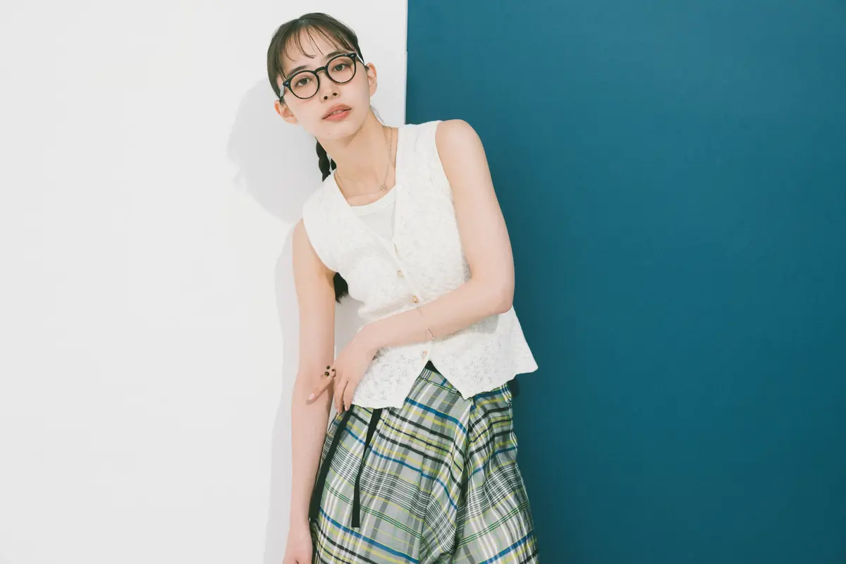 井桁弘恵　よりカット