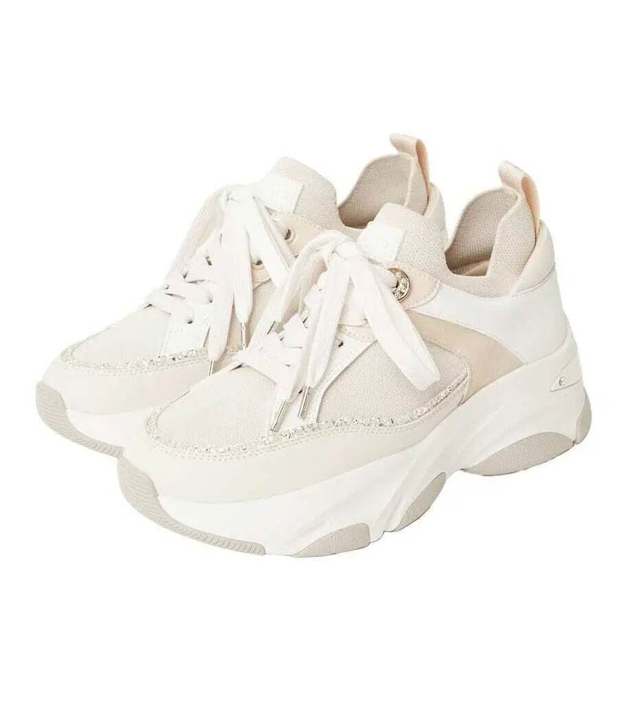 フェミニン　スニーカー　ダイアナ