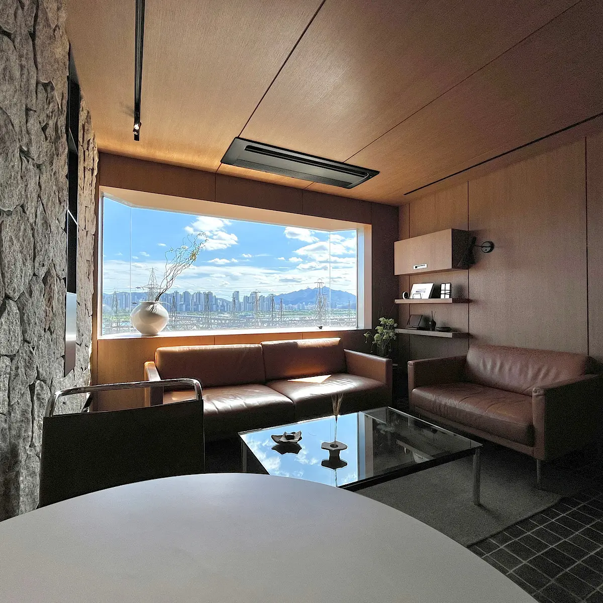 韓国　ソウル　漢南洞　カフェ　バー　mahā hannam