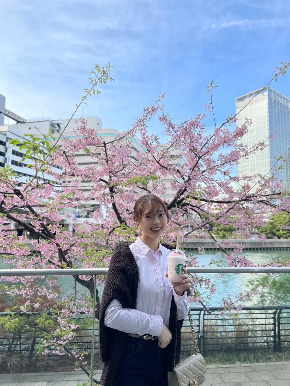 桜　さくら　花見　花見だんごフラペチーノ　スタバ　スターバックス