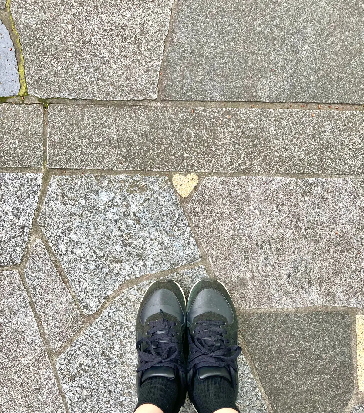 仙台　青葉通り　歩道　