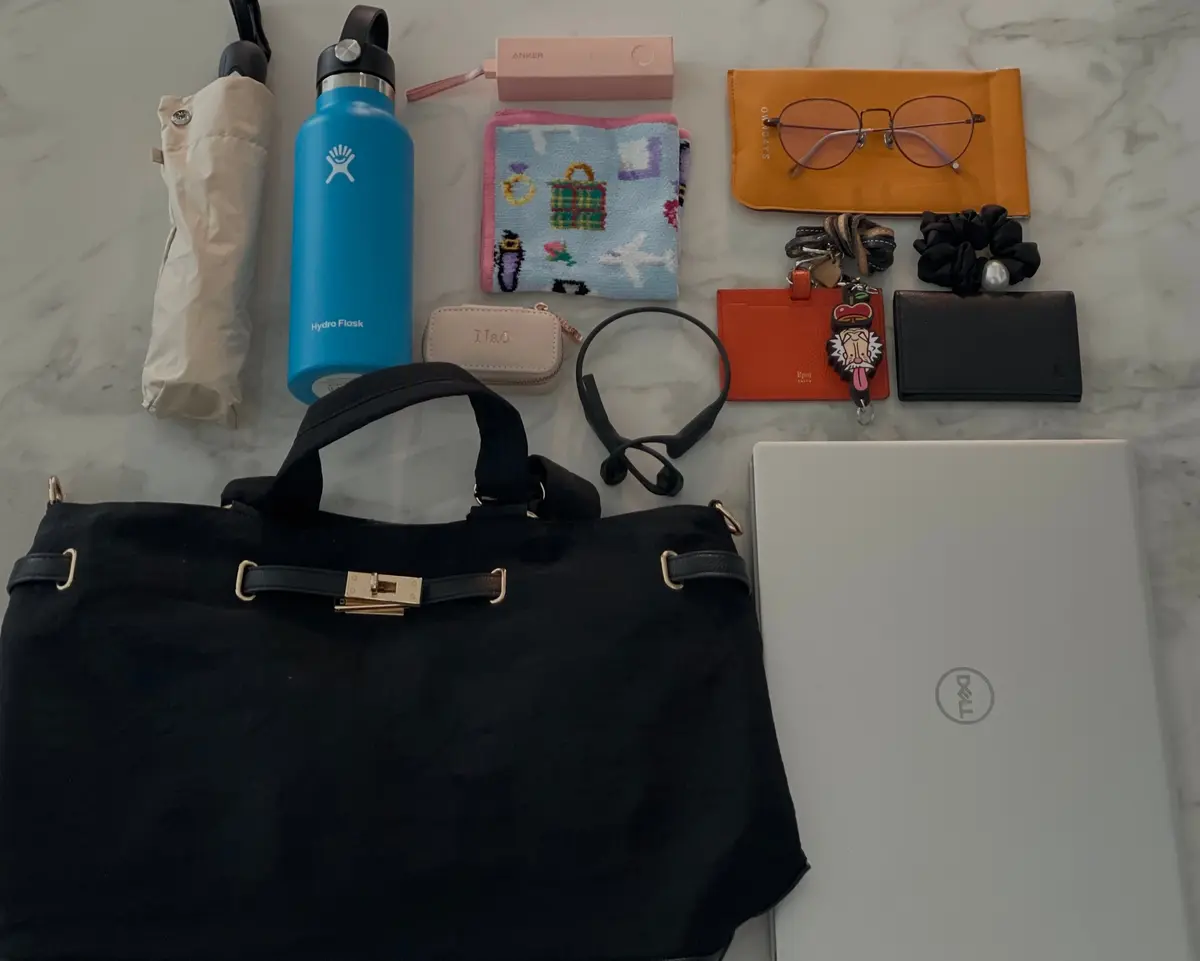 【What's in my bag？ 】の画像_2