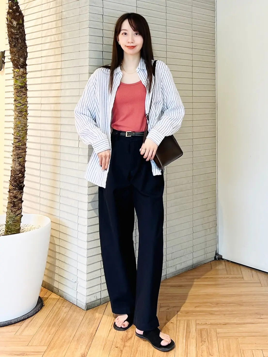 ユニクロ　高身長　パンツコーデ