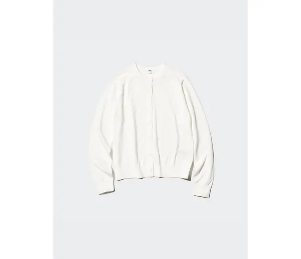 着比べたアイテム　UVカットクルーネックカーディガン