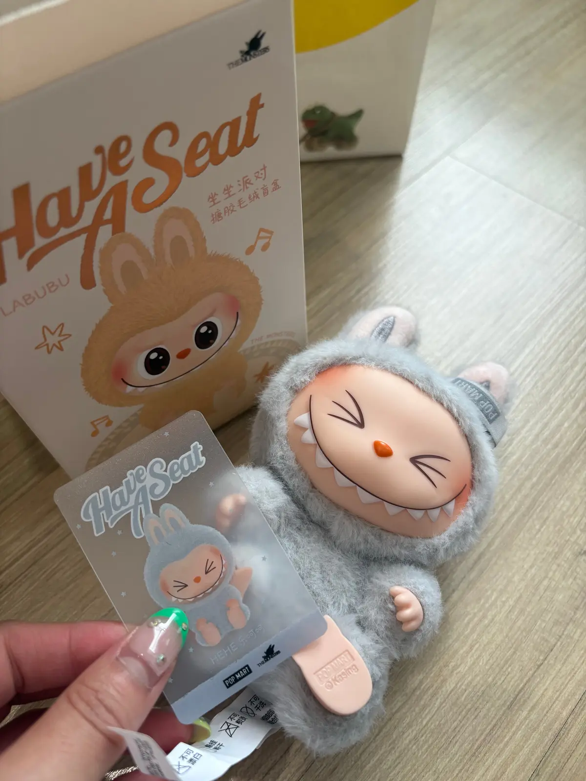 新着中国大人気ラブブホルダーToffee Labubu正品ラブブ ラブブ】世界中で今大流行✨ラブブを求めてPOP MARTへ行ってきた