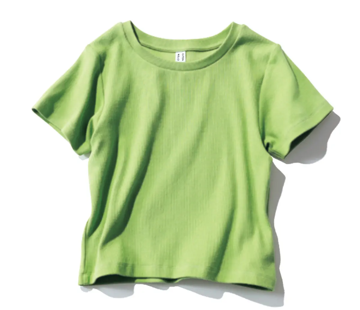 シテンのグリーンTシャツ
