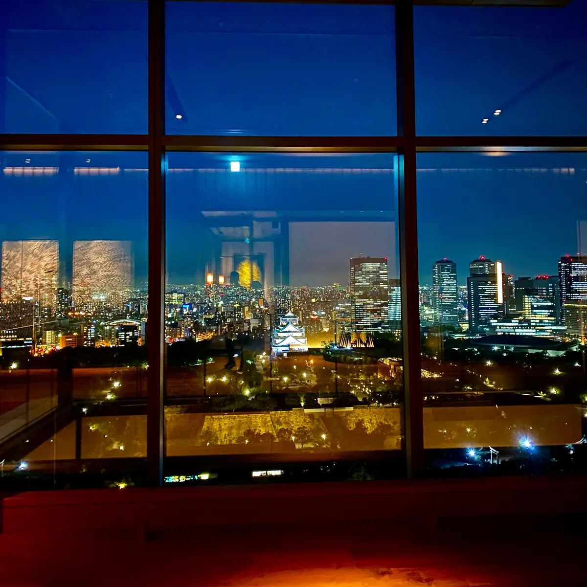 SONATA BAR & LOUNGE