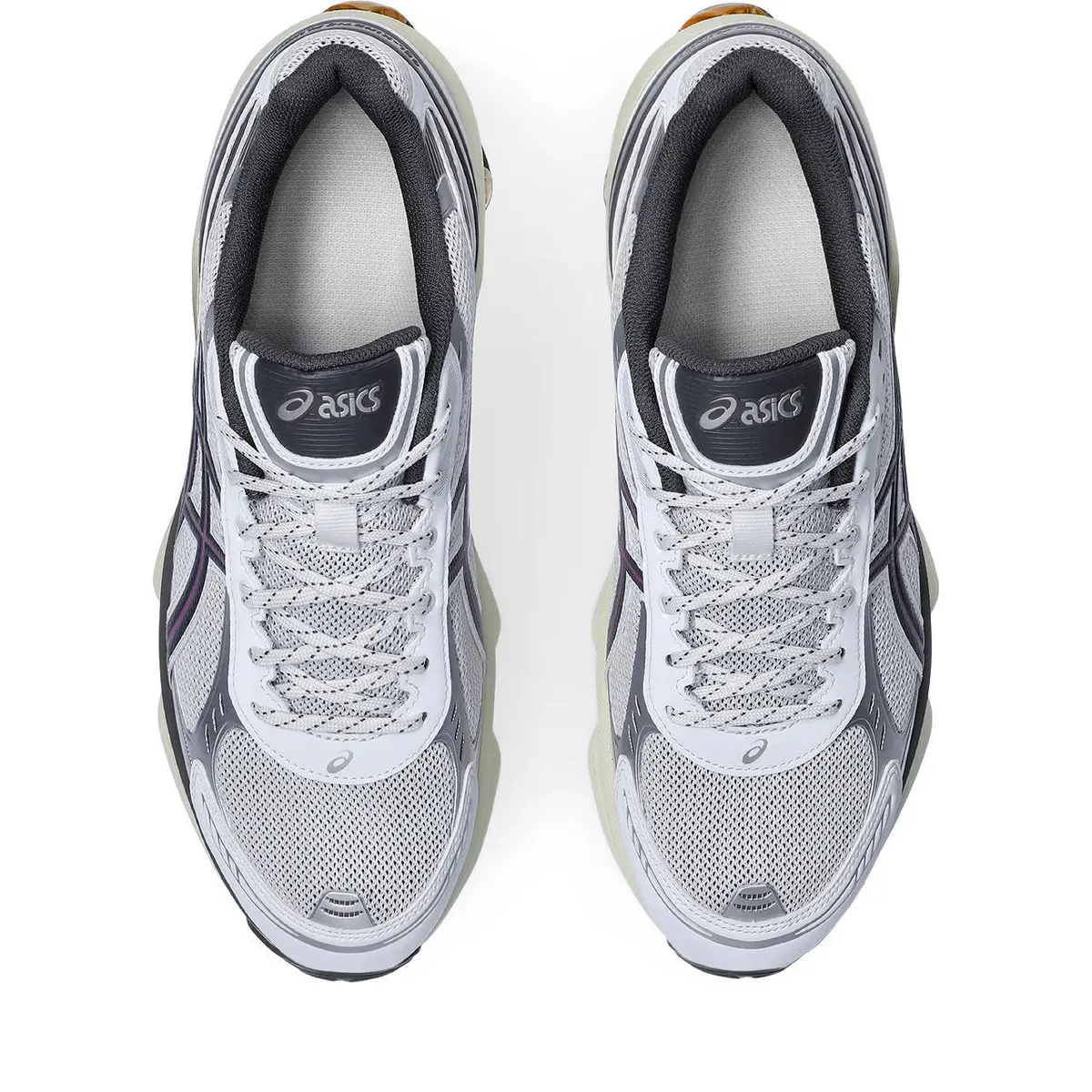 スニーカー　アシックス　ゲルキネティック