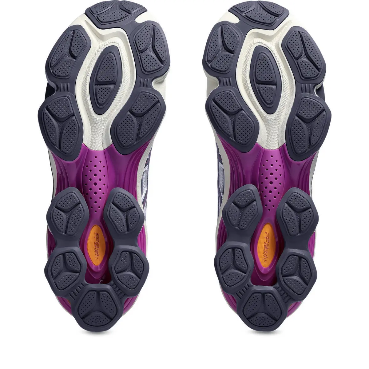 クラウドゾーン　スニーカー　グレー