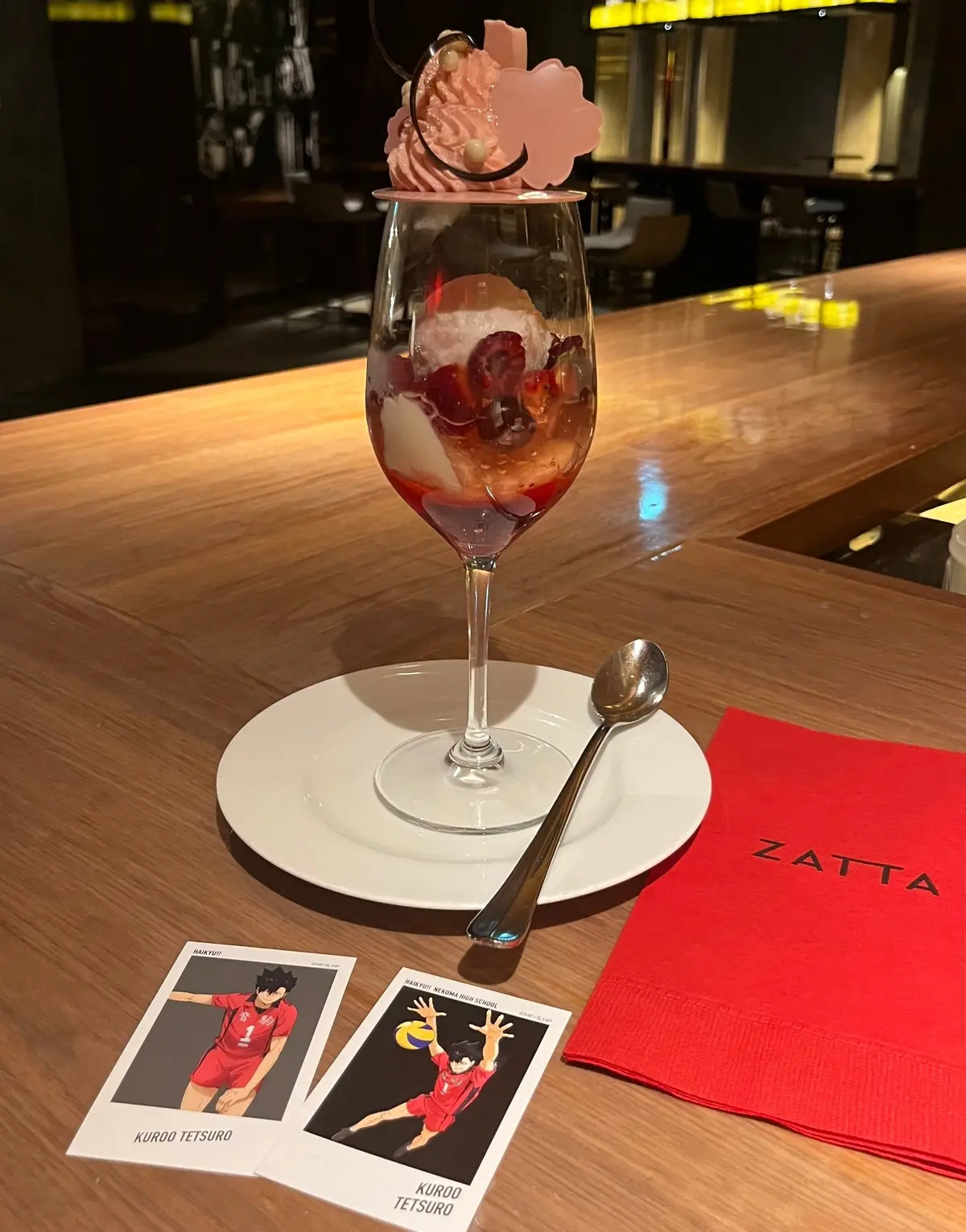 ヒルトントーキョー　桜パフェ