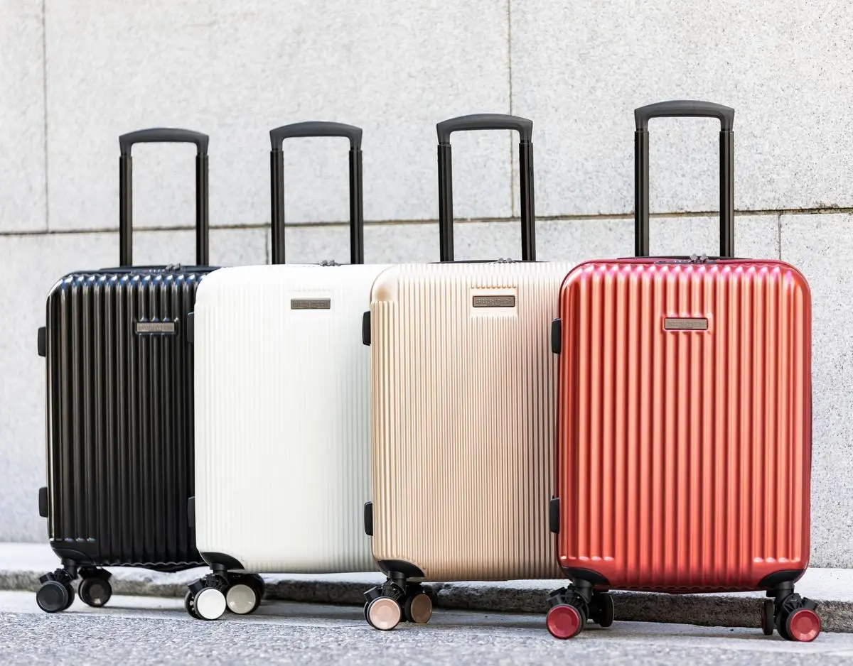 【機内持ち込み可】1万円以下で可愛いキャの画像_1