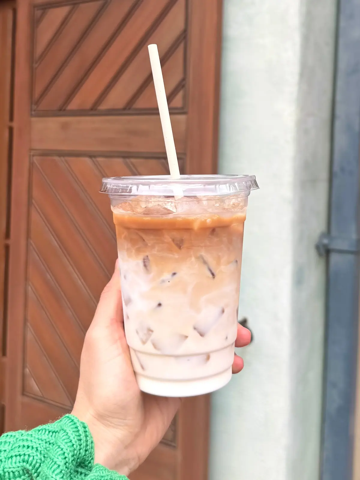 ディズニーランド　カフェラテ