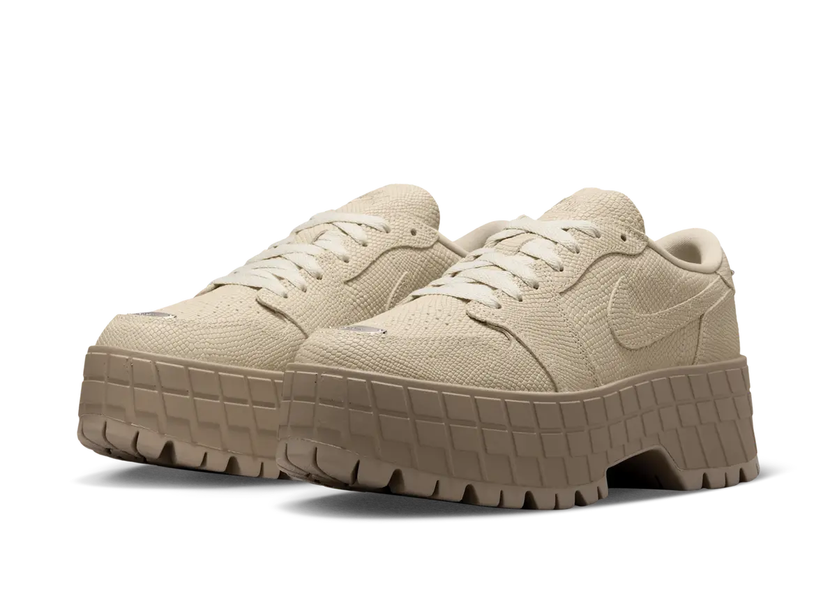 ナイキ　エアジョーダン1　ブルックリン