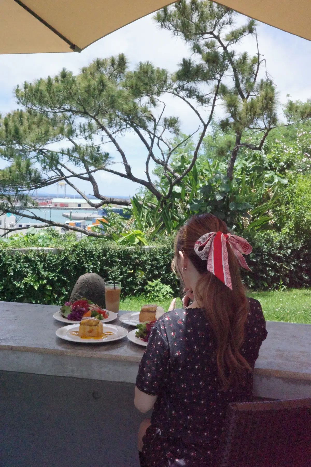 【沖縄カフェ】海が見える癒しのテラスランの画像_2