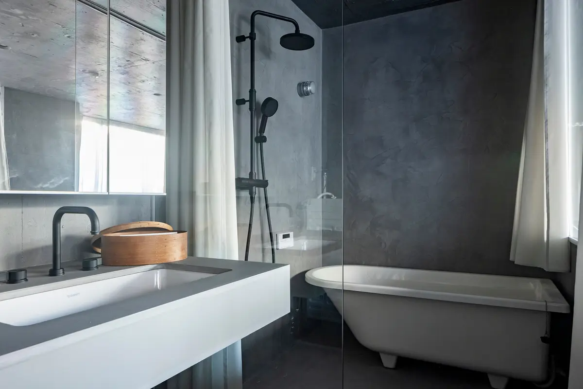 名作家具と現代アートが響き合う、プレミアムレジデンス