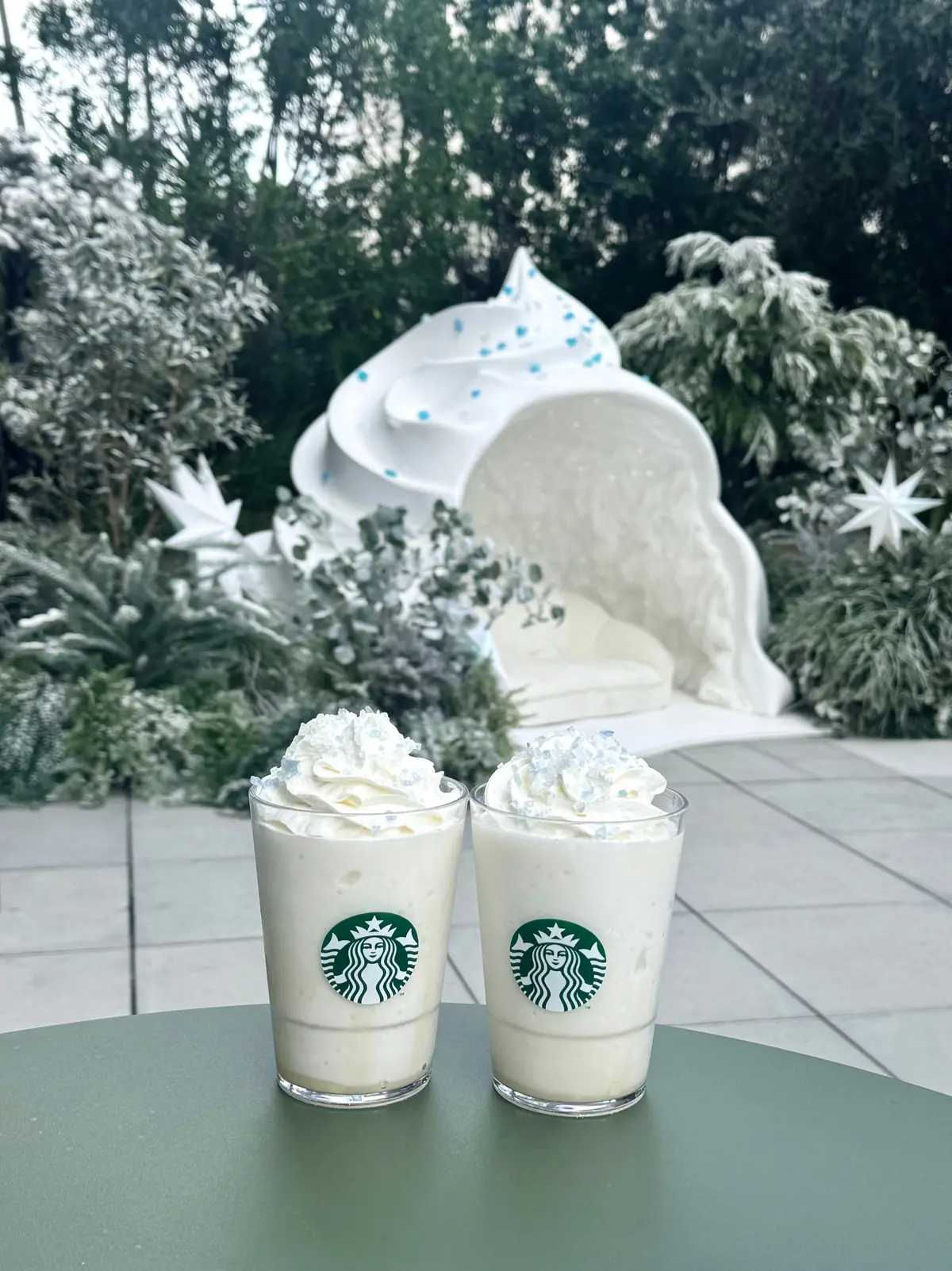 スタバクリスマス2024 初雪フラペチーノ