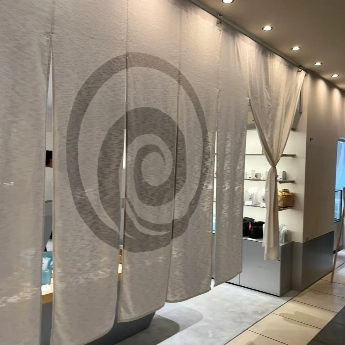 【北海道・新千歳空港】お土産に休憩に！空の画像_2