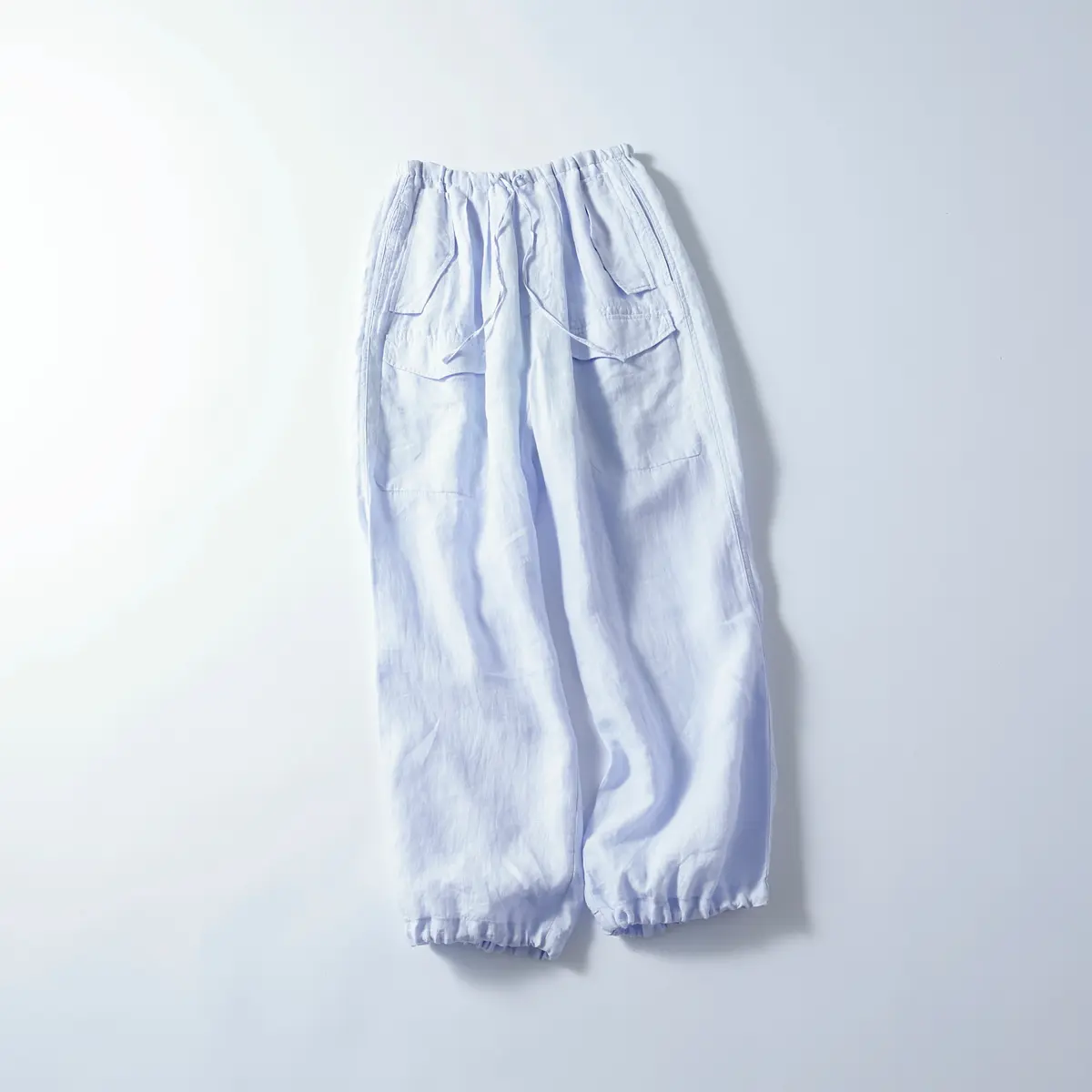 『TICCA』のパラシュートパンツ