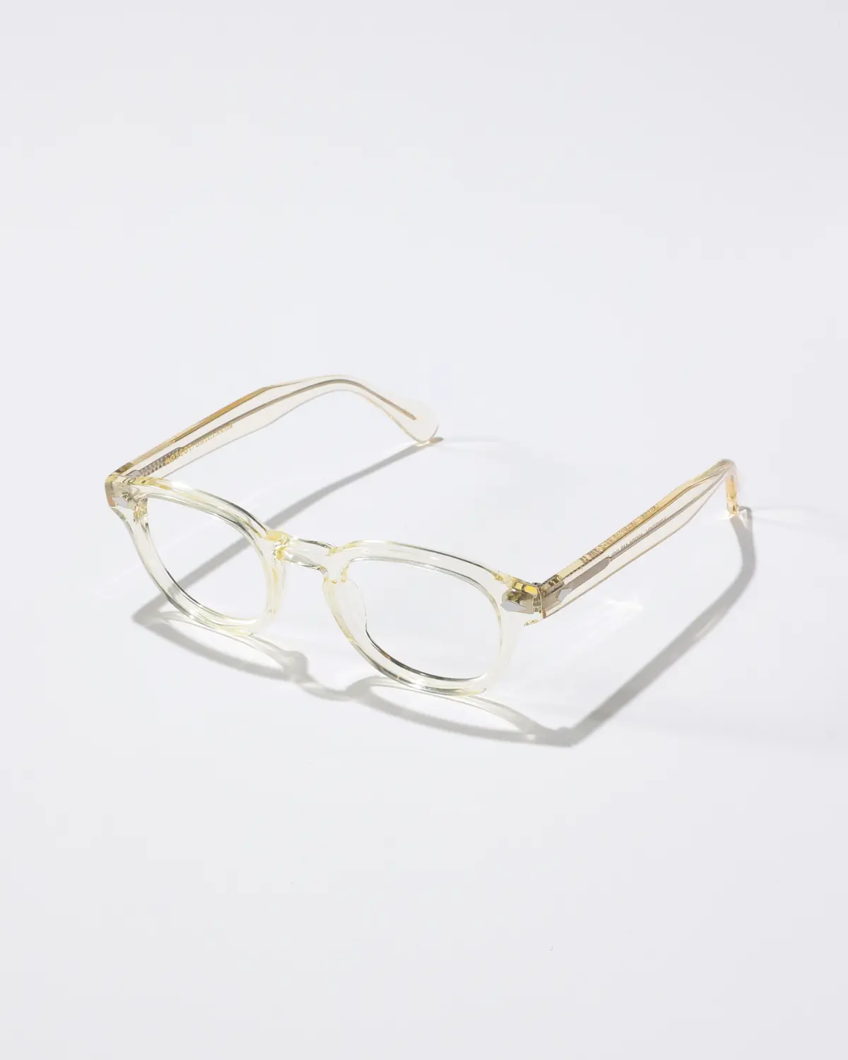 クリアフレームメガネ