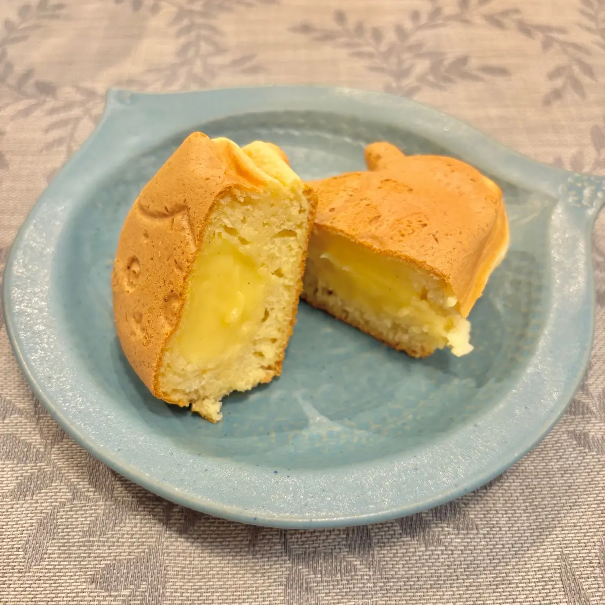 横浜ワールドポーターズ店、オンライン販売で買うことのできる「ちいかわ焼き」のクリーム