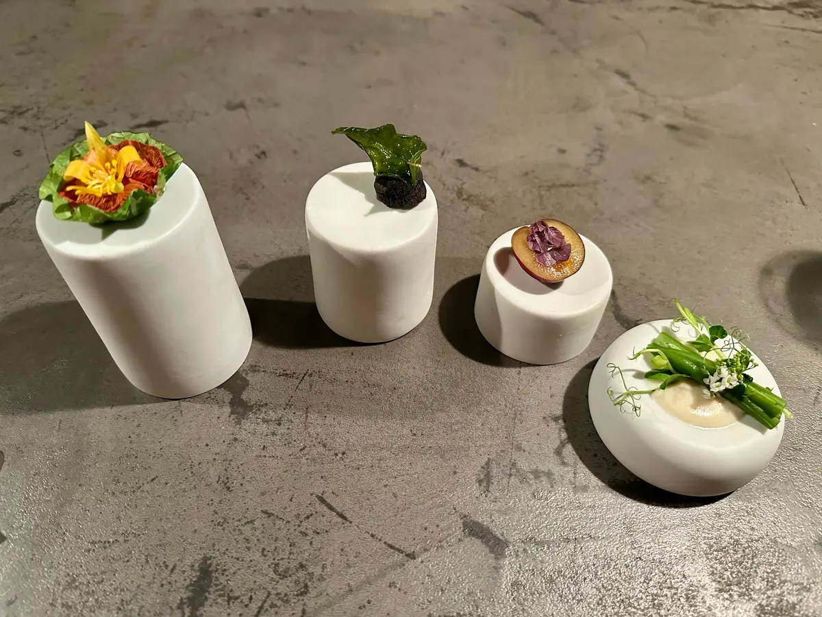 西麻布の隠れ家・五感で感じるアートなイタの画像_1