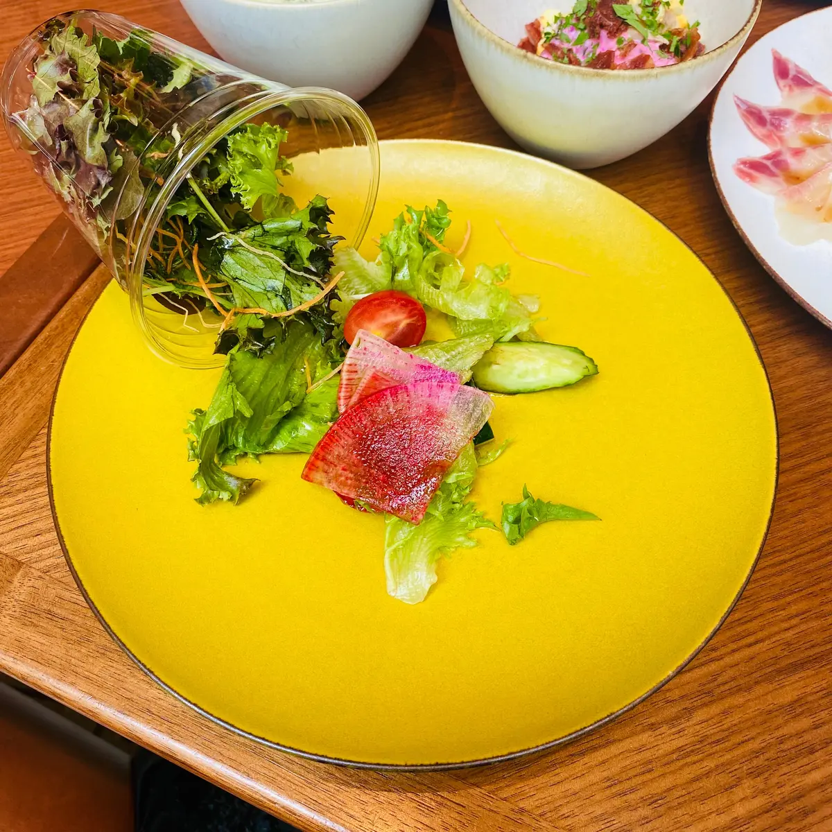 関西葉野菜のカップサラダ