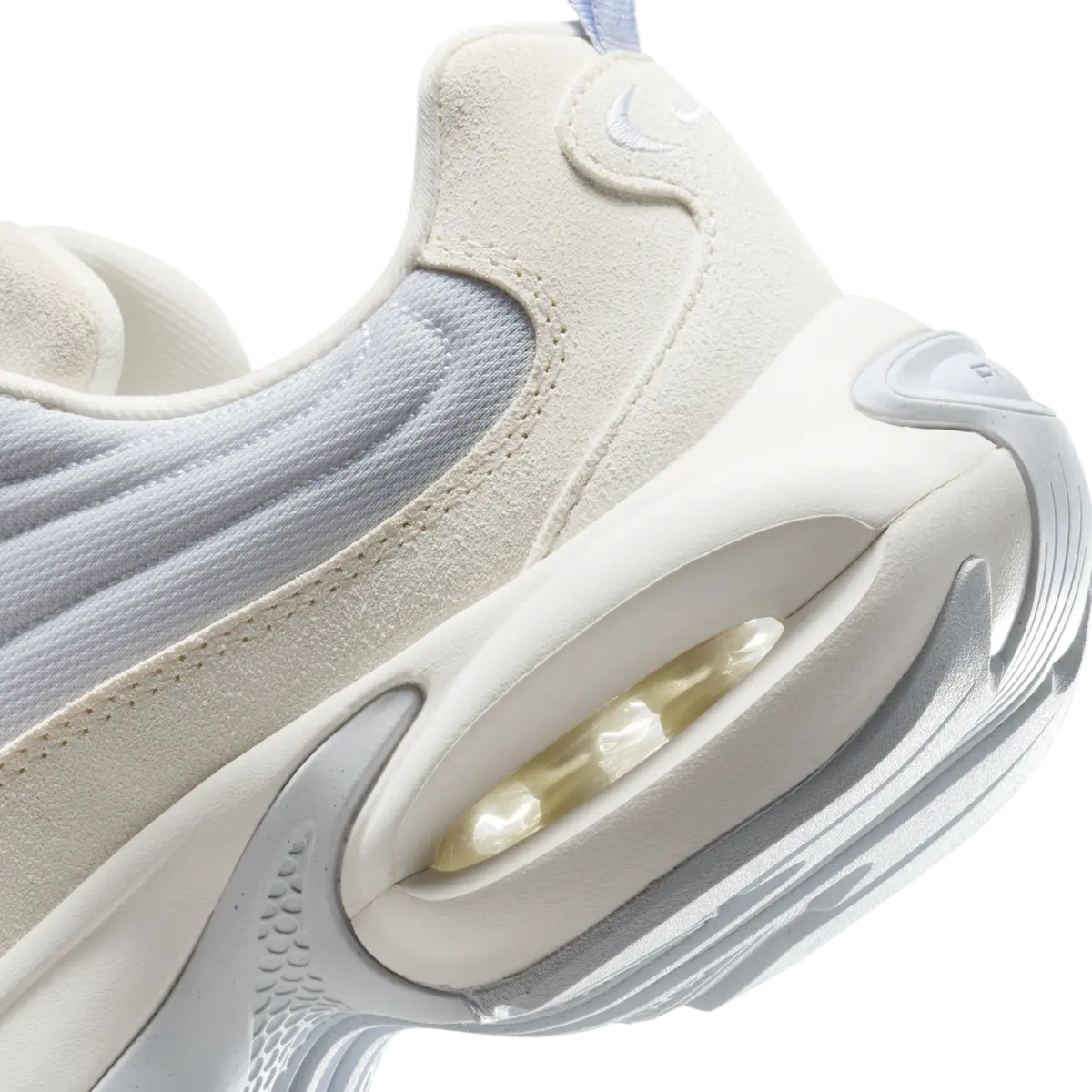 ナイキ　厚底スニーカー　エアマックスポータルSE