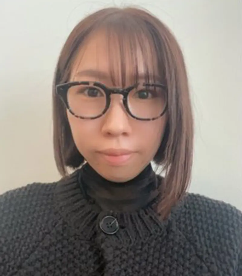 『JINS』広報・PR 岡田真里奈さん