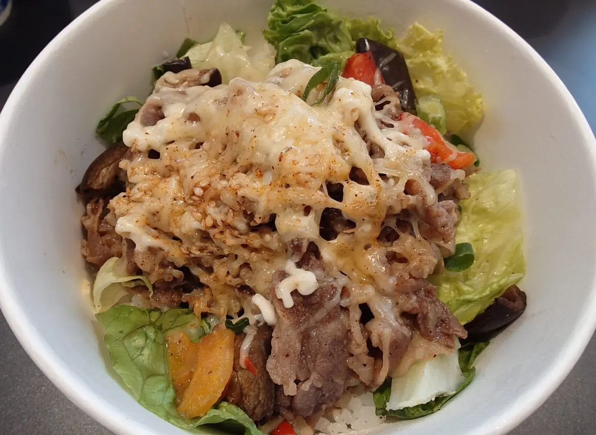 ベルーナドーム限定の獅子リアンライス（シシリアンライス風丼）