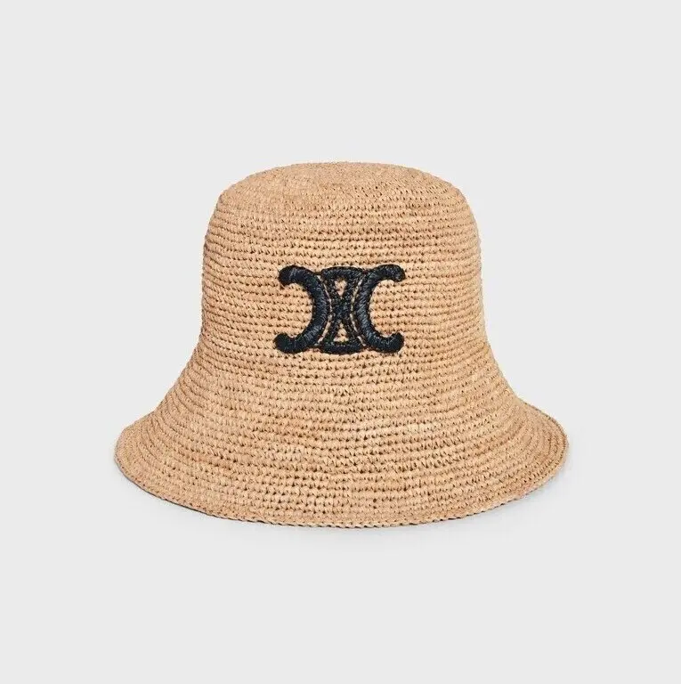 セリーヌ　バケットハット　ラフィア