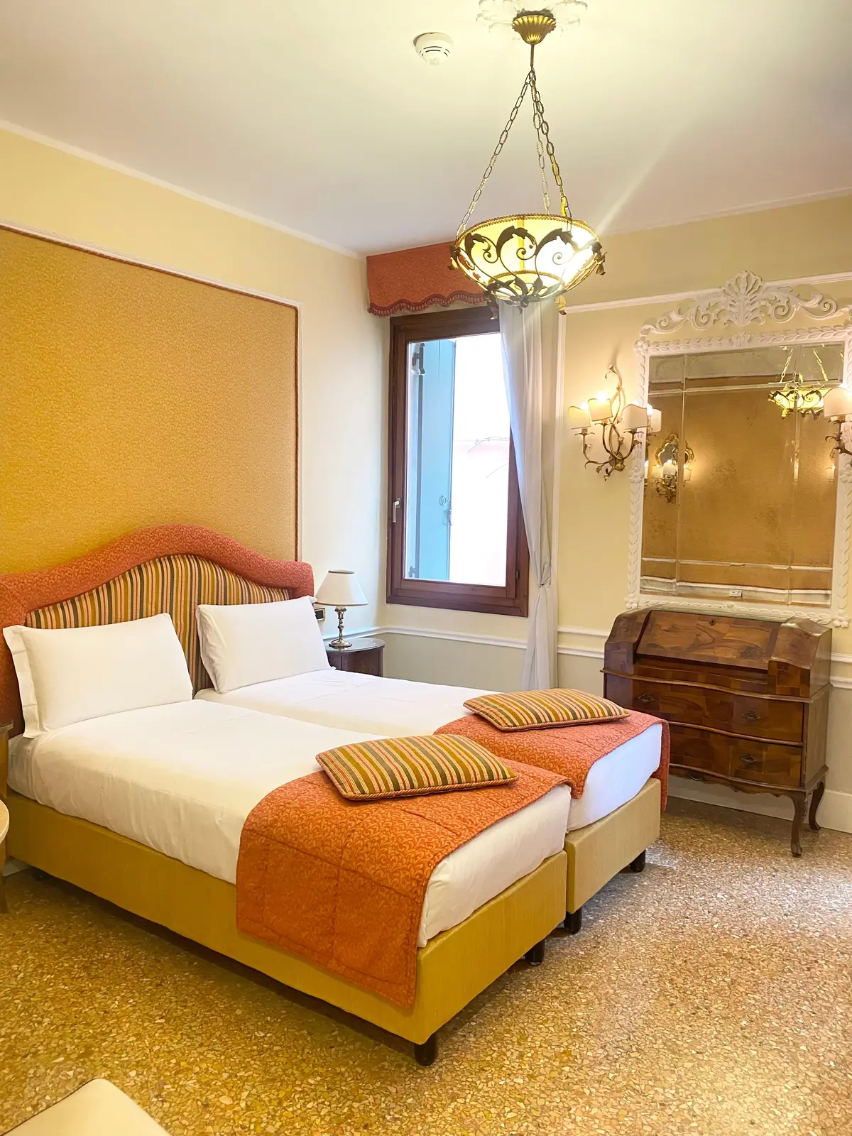 【イタリア】ベネチア駅近でリーズナブルにの画像_2