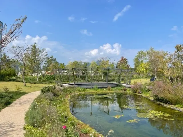 下瀬美術館　エミール•ガレの庭