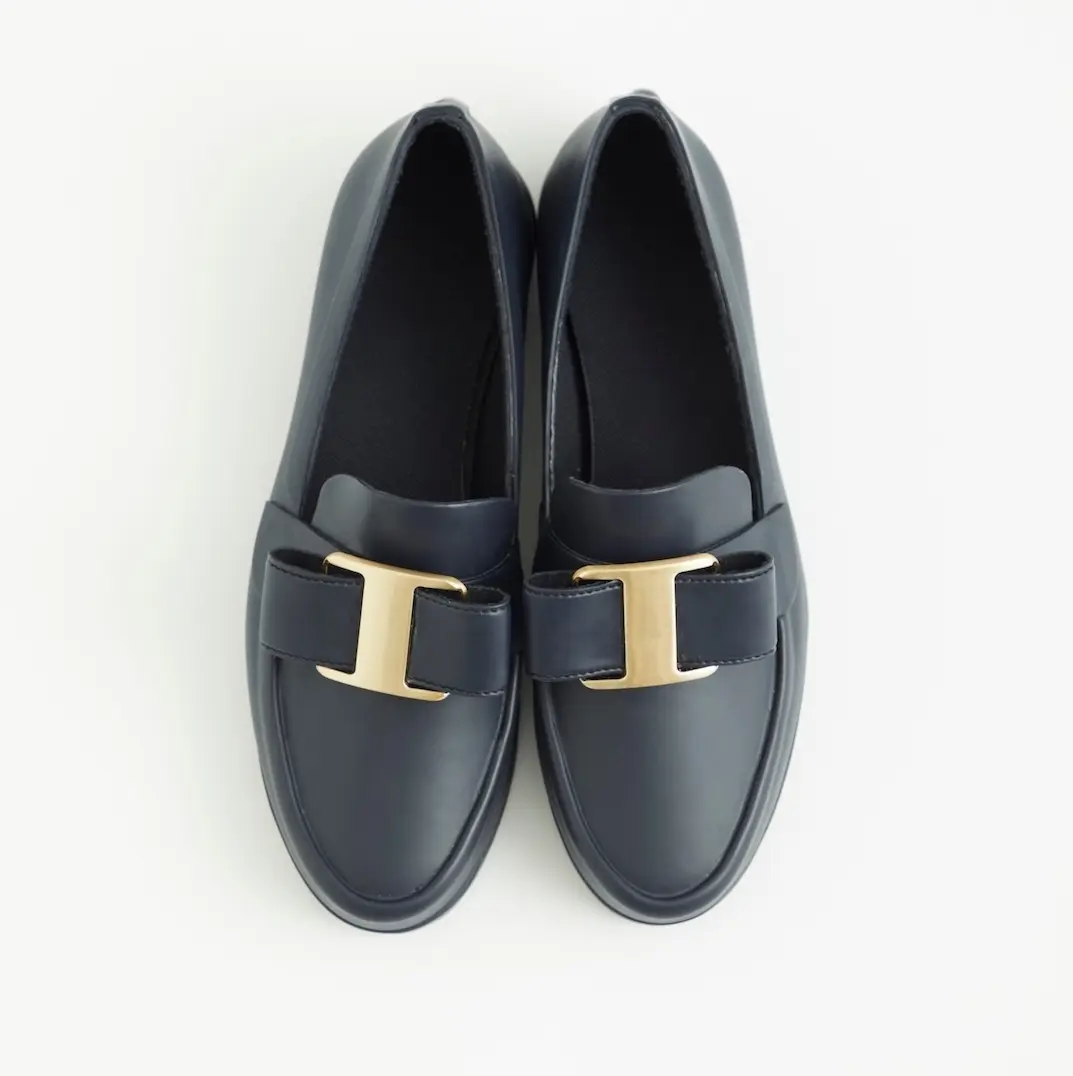 リボンバックル レインローファー