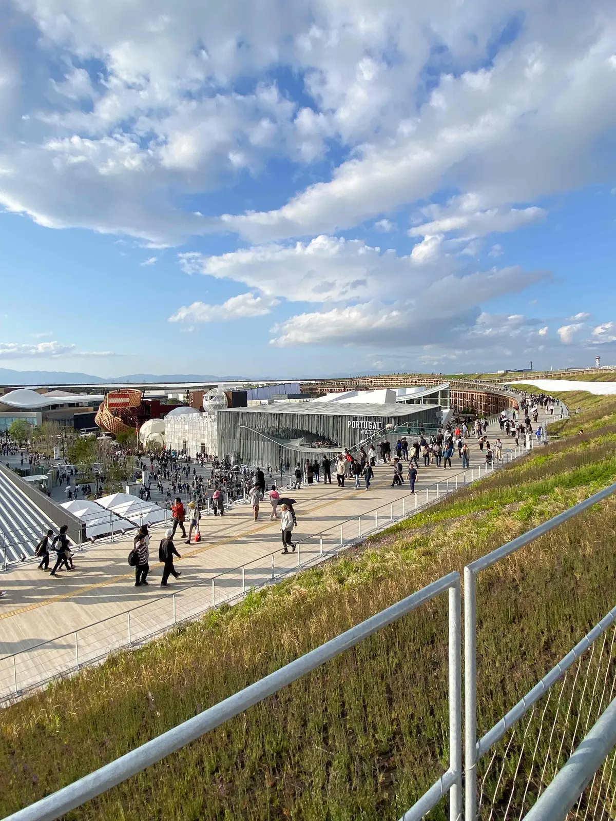 “万博取材ライター”が撮った絶景『大屋根の画像_2