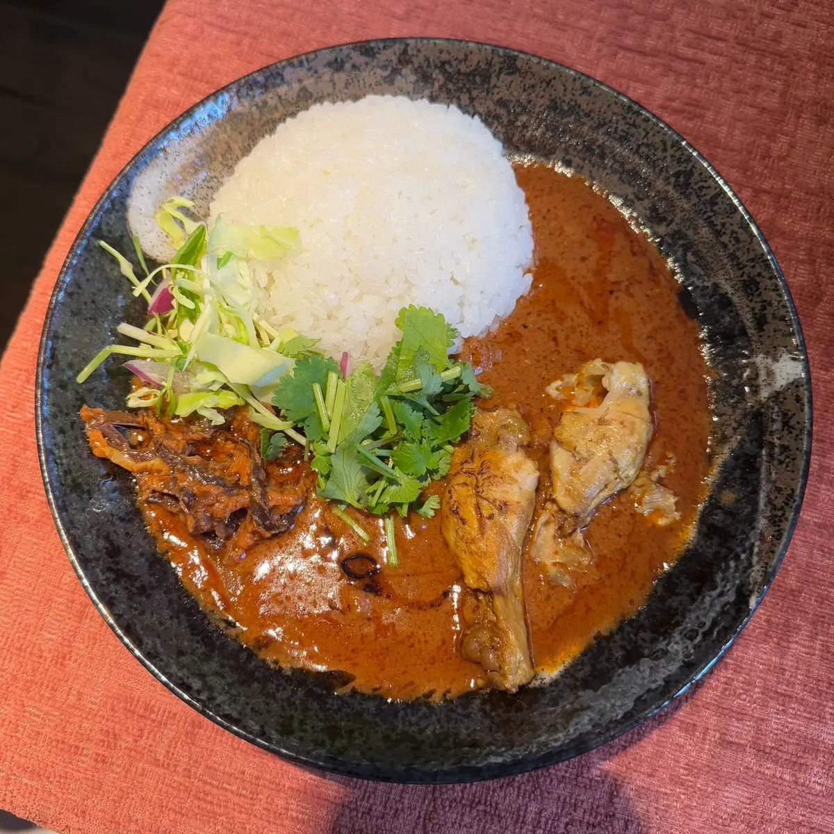 【東京】暑い日はスパイス効いた“カレー”の画像_6