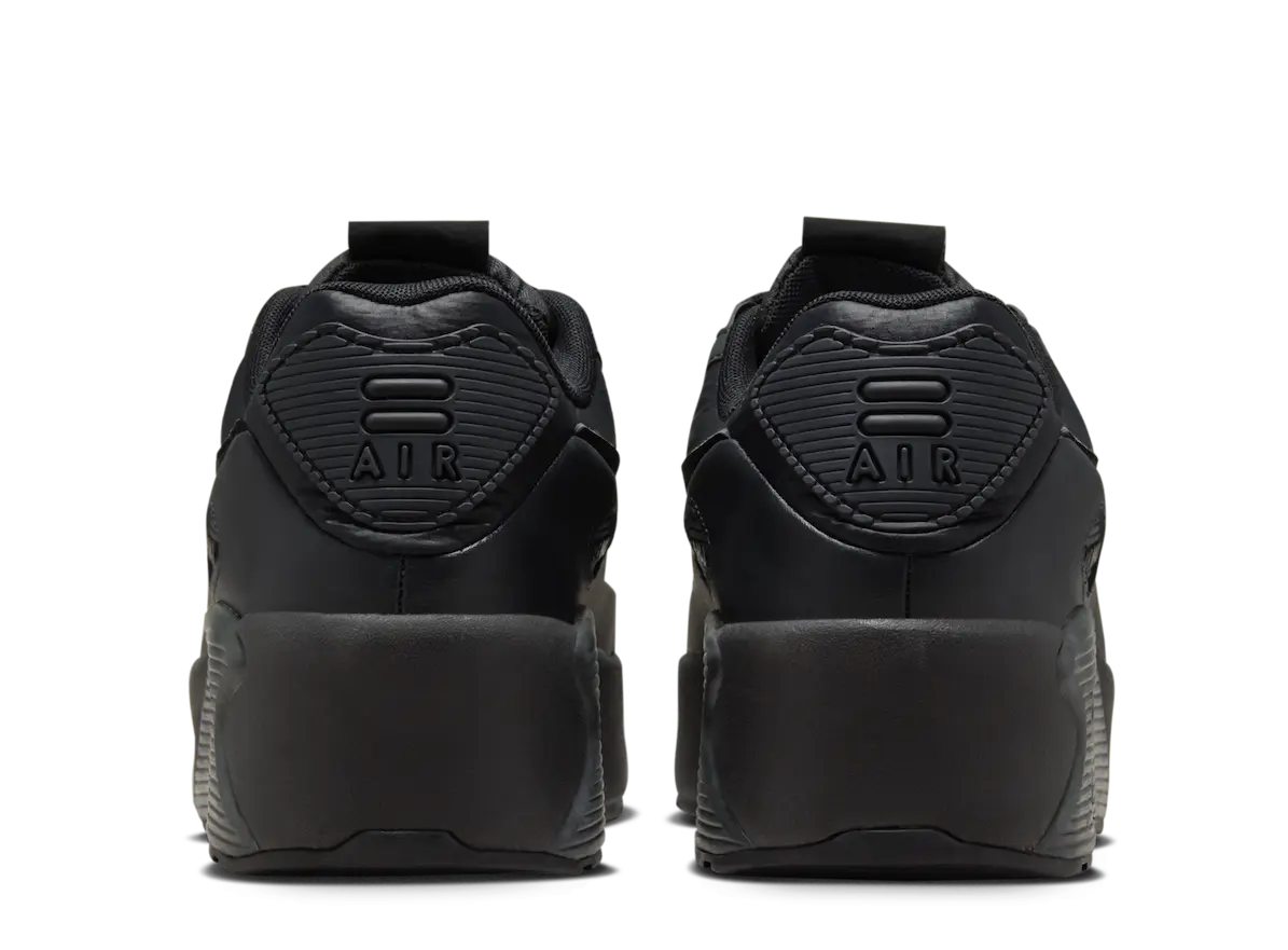 ナイキ　エアマックス　厚底